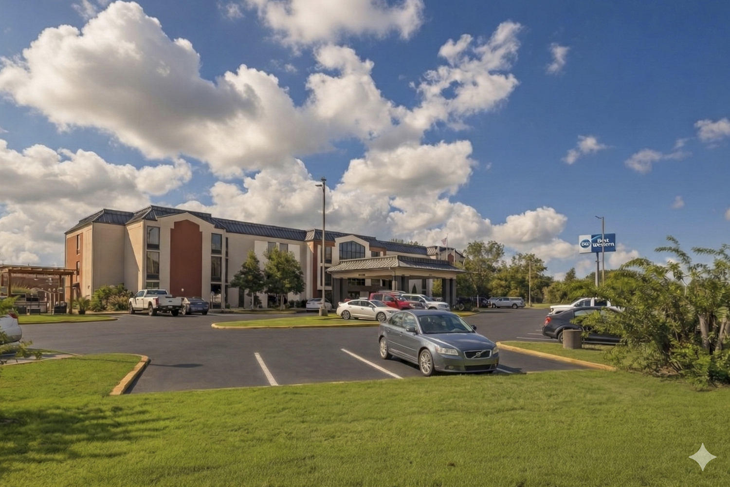 Best Western New Albany hotel exterior